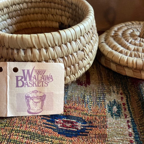 Basket - Picture 3 of 8